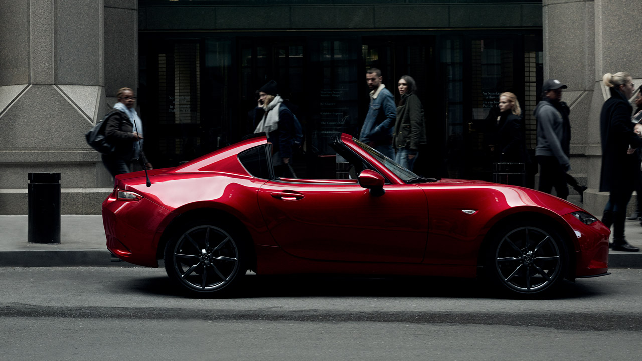 Mazda Roadster Rf 和歌山でマツダ車のご用命は株式会社和歌山マツダへ